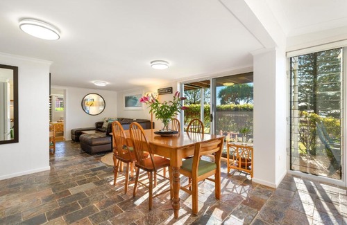 Yamba Apartment | Beachfront Bliss at Spindrift Lowerdeck with Ocean Views