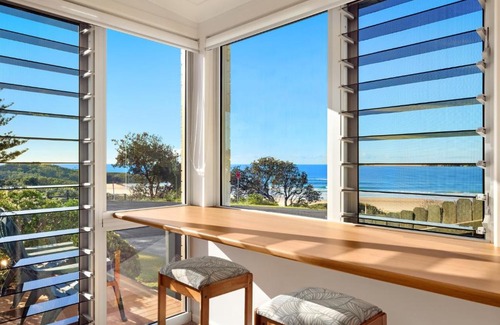 Yamba Apartment | Beachfront Bliss at Spindrift Lowerdeck with Ocean Views