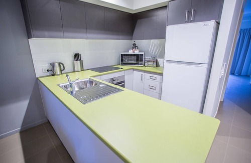 Townview Hotel | Top-Rated Spinifex Motel & Serviced Apartments with Breakfast