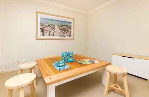 Forster Apartment | Discover Spinnaker G2: Family-Friendly 4-Star Retreat