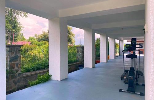 Pojejena House | Discover Tranquility at Spinning la Divici with Ocean Views