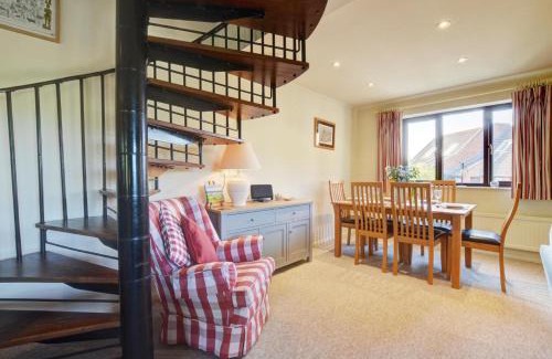 Salthouse House | Discover Spirals: Family-Friendly Retreat with Great Reviews