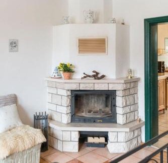 Oberhavel Apartment | Spacious Apartment in Kappe with Garden and Terrace