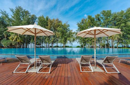 Mai Khao Resort | Paradise Awaits at Splash Beach Resort, Maikhao Phuket