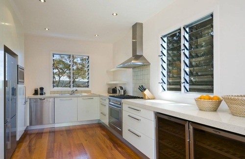 Whale Beach House | Experience SPLASH by Palm Beach with Oceanfront Views