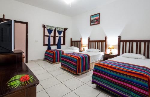 Antoneys Cay Hotel | Discover Splash Inn Dive Resort & Villas with Oceanfront Views