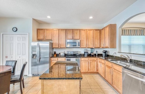 Loughman Cottage | Experience the Magic of Solterra Resort with Private Pools