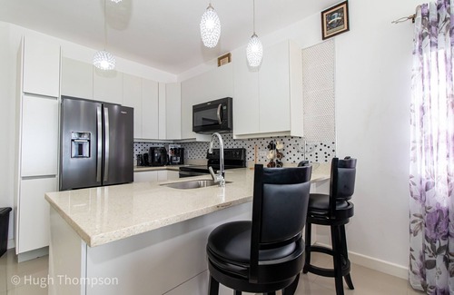 Tower Isle Apartment | Inviting Waveside Retreat with Child-Friendly Amenities