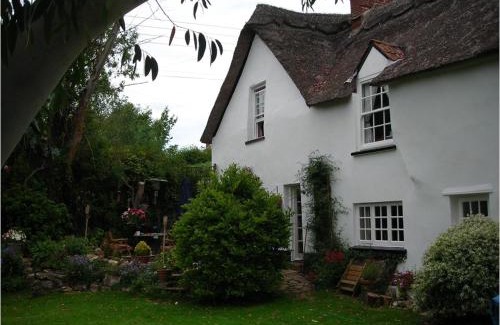 Buckerell House | Exceptional Stay at Splatthayes - Rated 10/10 by Guests