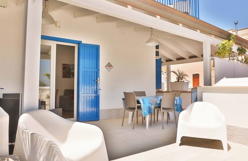 Alcamo Marina Apartment | Inviting Villa Apartment Steps from the Beach with Ocean View