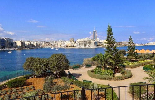 Swieqi Apartment | Inviting 2BR Apartment Just Steps from St Georges Bay