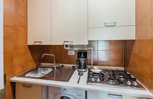 Sirmione Apartment | Beautiful PT/1 Apartment by the Lake - Ideal for Families