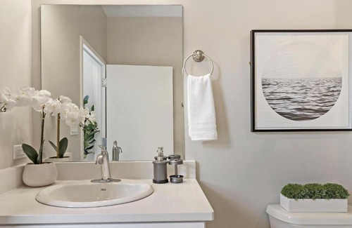 Lake View East Apartment | Family-Friendly Apartments in Chicago with Great Reviews