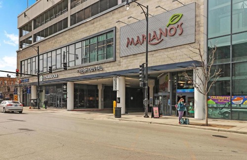 Lake View East Apartment | Family-Friendly Apartments in Chicago with Great Reviews
