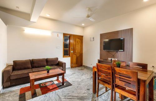 Panduranga Nagar Apartment | Inviting Shubham Serviced Apartments: 4-Star Family Retreat