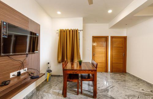 Panduranga Nagar Apartment | Inviting Shubham Serviced Apartments: 4-Star Family Retreat