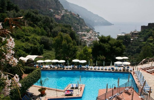 Positano Apartment | Beautiful Suite with Sea View Terrace & Pet-Friendly Perks
