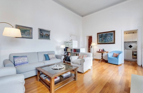 Rione IV Campo Marzio House | Unforgettable Views in Central Rome - Rated 10/10 by Guests
