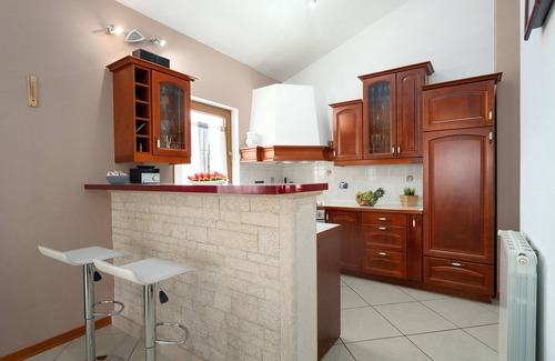 Vizinada Villa | Relaxing Villa in Vižinada with Jacuzzi & Ocean Views