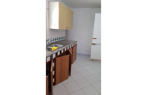 Torre di Bari Villa | Inviting Villino with Garden and Private Parking Awaits