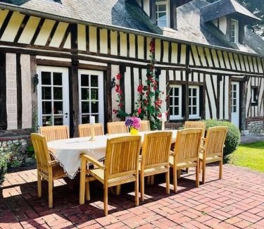 Conteville House | Idyllic Family Retreat at Splendide Longère Collection