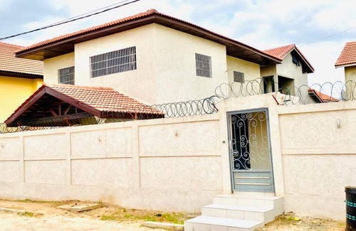 Lome House | Charming Splendide Villa Meublée – Pet & Child Friendly Stay