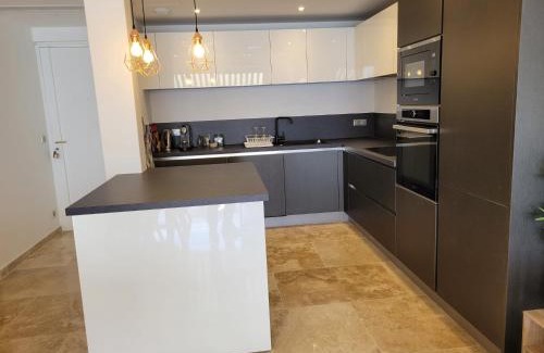 Le Port sous la Lune Apartment | Splendide Vue Mer