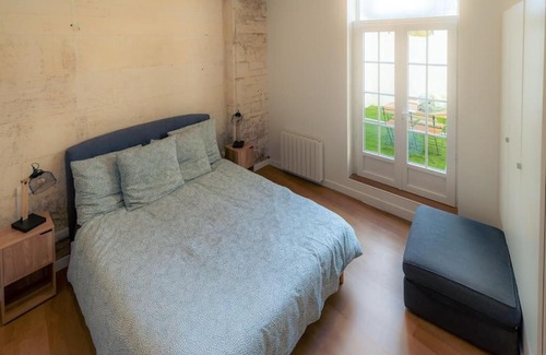 Cognac Apartment | Prime SplendideT2 in City Center with Outdoor Terrace
