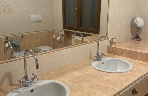 Cavriago Apartment | Inviting Apartment with Pool and Gym, Pet-Friendly Retreat