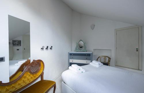 Zona Padova Apartment | Elegant Apartment Steps from Pasteur M1 with Pet-Friendly Amenities
