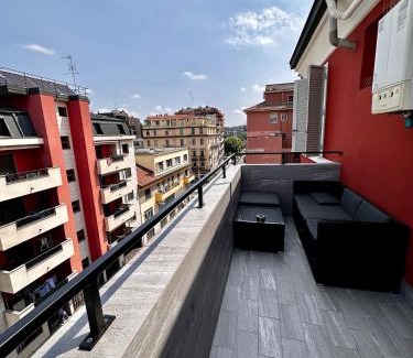 Stadera Apartment | Stylish Apartment with Terrace - Rated 8.8/10 & Family-Friendly