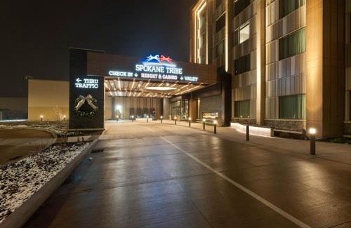 Medical Lake Hotel | Relax at Spokane Tribe Resort & Casino: Top-Rated Getaway