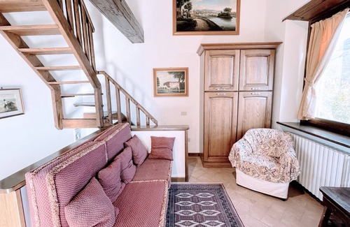 Strettura House | Relaxing Getaway at Spoleto Splash with Pool & Garden Views