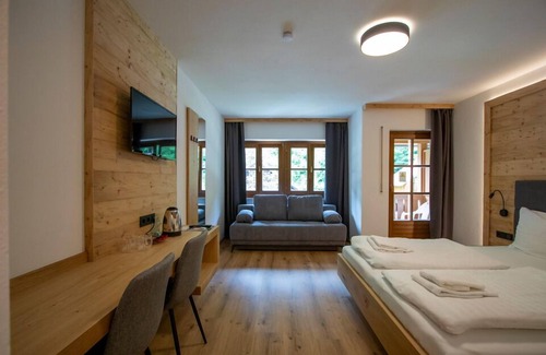 Annaberg im Lammertal Hotel | Relaxing Retreat at Sporthotel Dachstein West with Spa & Dining