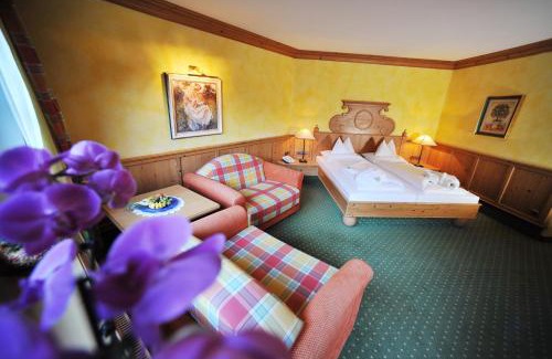 Lanersbach Hotel | Discover Sporthotel Kirchler: Guest Rated 9/10 & Pet Friendly