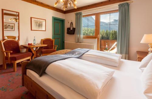 Ehrwald Hotel | Pet-Friendly Retreat at Sporthotel Schönruh with Ocean Views