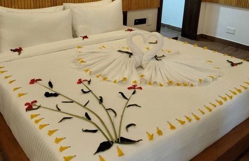 Malur Hotel | Sportico Resort Bangalore