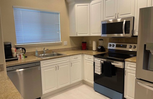 Santa Clara Condo | Sports Themed 2-Bed Apartment in Prime Location