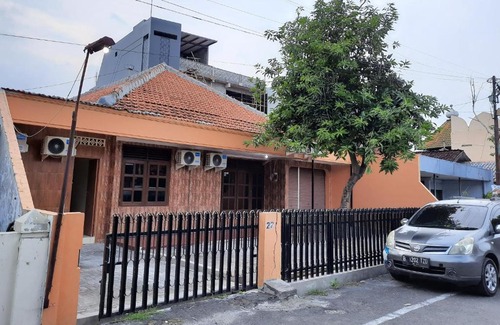 Semarang Hotel | Budget-Friendly Stay at SPOT ON 2683 Cempedak Residence