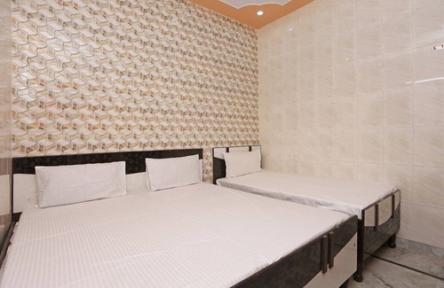 Roorkee Hotel | Budget-Friendly Hotel Doon Sabri with Breakfast Included