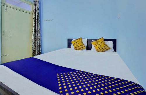 Gwalior Hotel | Budget-Friendly Samyak Guest House - Rated 9/10 & Breakfast Included