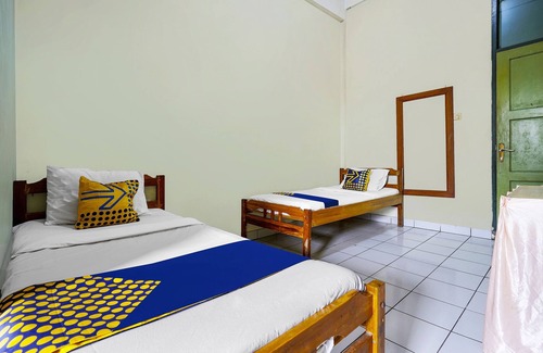 Garut Hotel | Budget-Friendly Stay at SPOT ON 91064 Wisma Lec Syariah