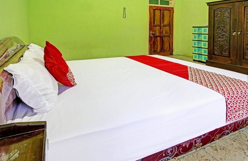 Trenggalek Hotel | Budget-Friendly Stay at SPOT ON 91214 Desa Wisata Pandean