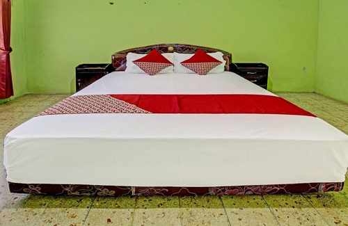 Trenggalek Hotel | Budget-Friendly Stay at SPOT ON 91214 Desa Wisata Pandean