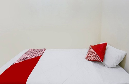Lubuk Baja Hotel | Budget-Friendly Stay at SPOT ON 91422 Ringin Pitu 2 Syariah