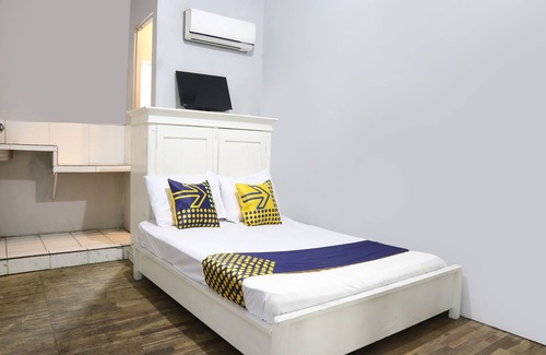 Tasikmalaya Hotel | Budget-Friendly Kaiku Guest House with Breakfast Included