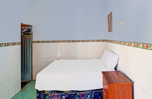Negara Hotel | Top-Rated Hotel Sekar Jagat Near Pantai Baluk Rening