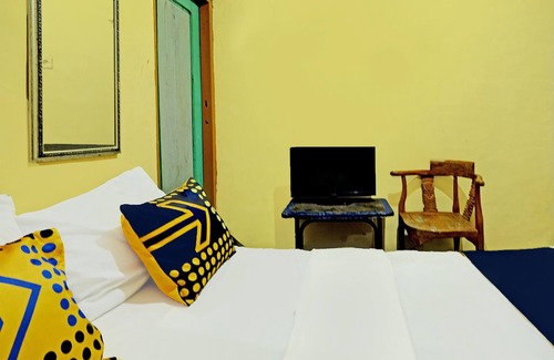 Kopeng Hotel | Budget-Friendly Hotel Pereng Sari with Breakfast Options