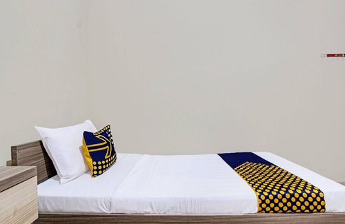 Pemalang Hotel | Budget-Friendly Wulan Homestay Syariah with Breakfast