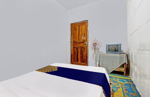 Banaran Hotel | Budget-Friendly Stay at SPOT ON 92535 Guest House Pak Darso